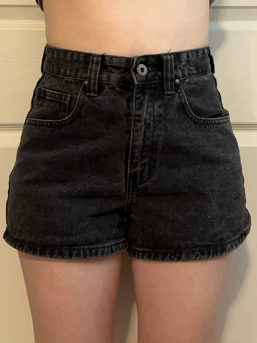 Cotton On Black Denim High Rise Mom Shorts Size 4